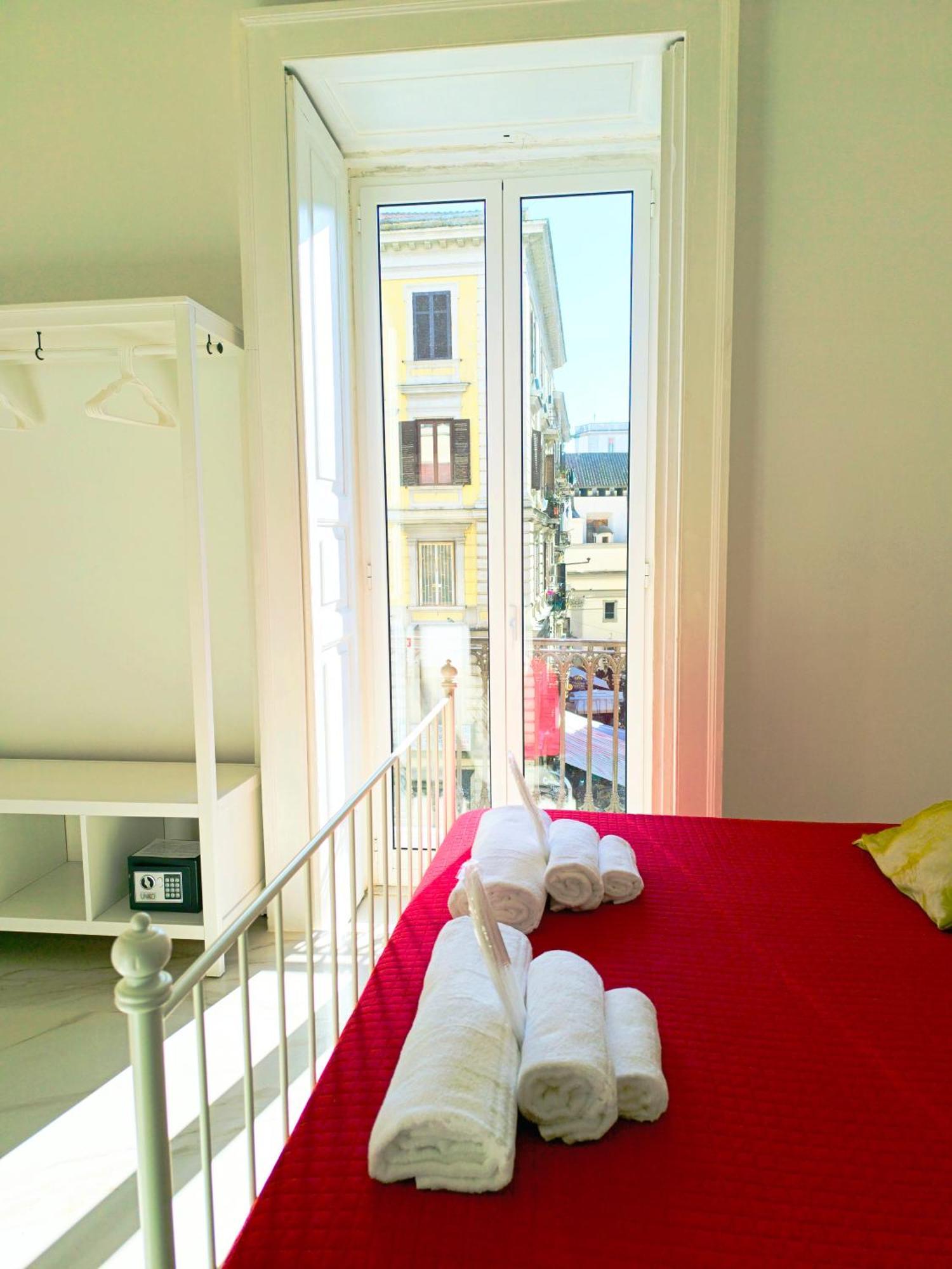 I Migliori Artisti Hotel Napoli Ngoại thất bức ảnh