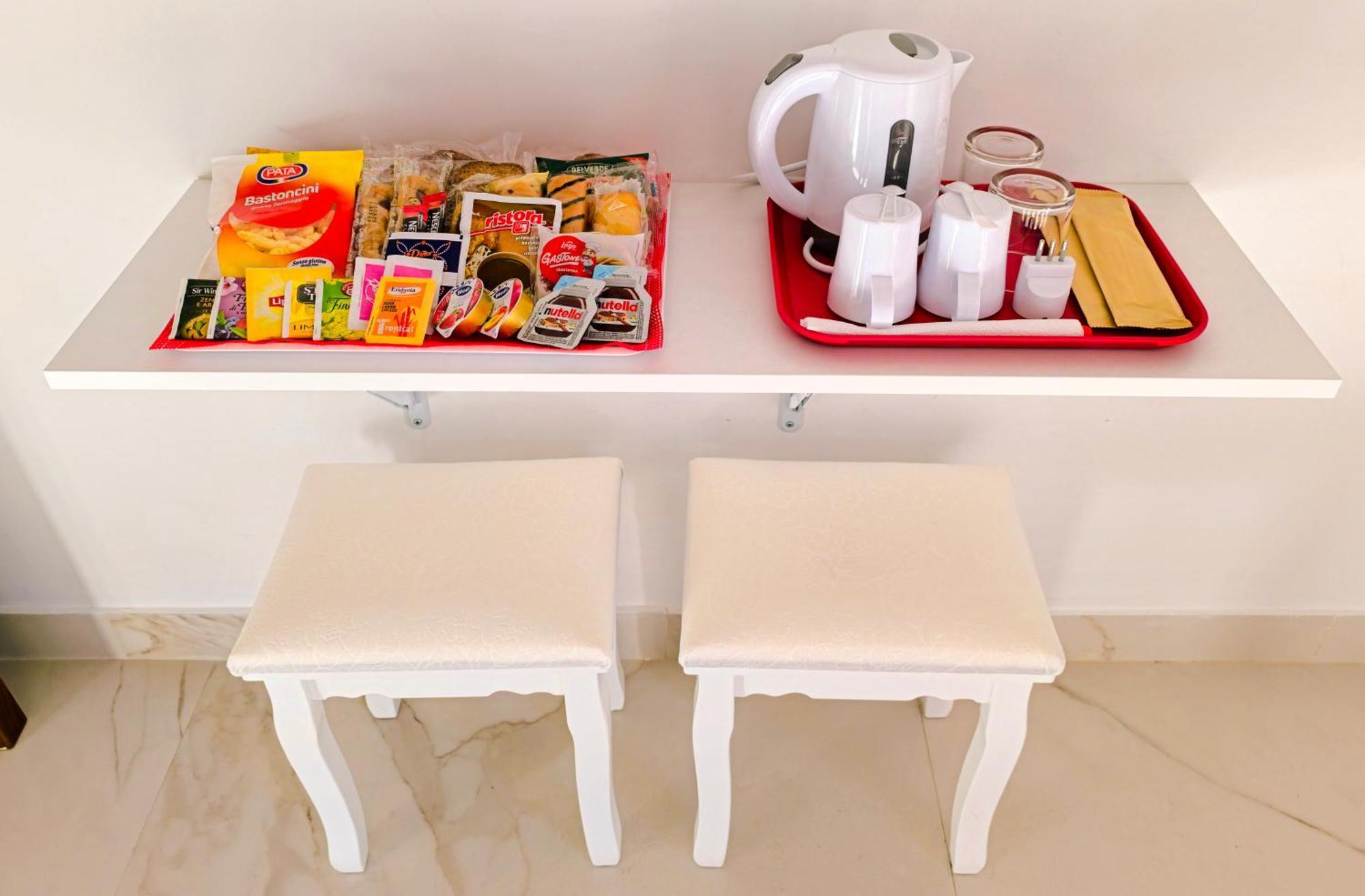 I Migliori Artisti Hotel Napoli Ngoại thất bức ảnh